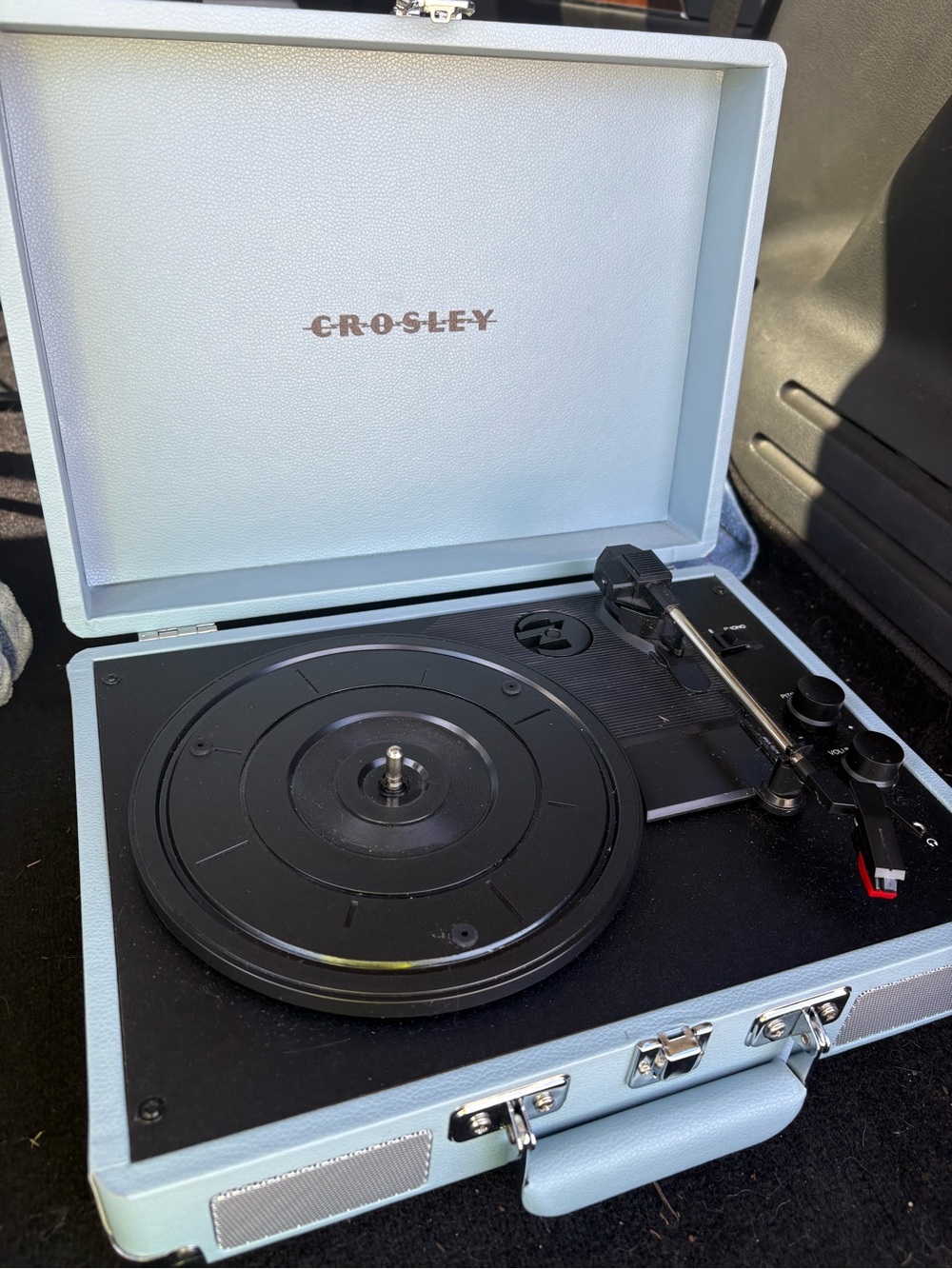 Crosley cruiser. Plus turntable portable suitcase design with built in speakers
